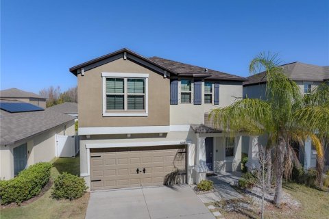 House in Wimauma, Florida 6 bedrooms, 242.85 sq.m. № 1555277 - photo 1