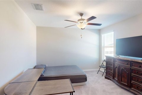 House in Wimauma, Florida 6 bedrooms, 242.85 sq.m. № 1555277 - photo 27