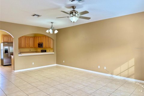 Townhouse in Orlando, Florida 2 bedrooms, 126.35 sq.m. № 1912872 - photo 4