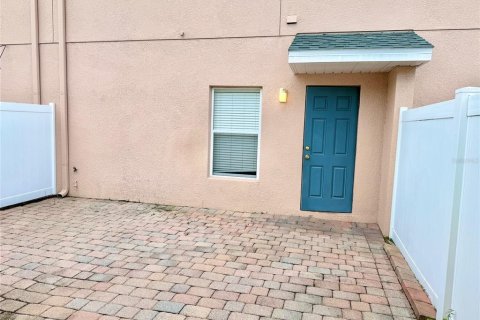 Townhouse in Orlando, Florida 2 bedrooms, 126.35 sq.m. № 1912872 - photo 25