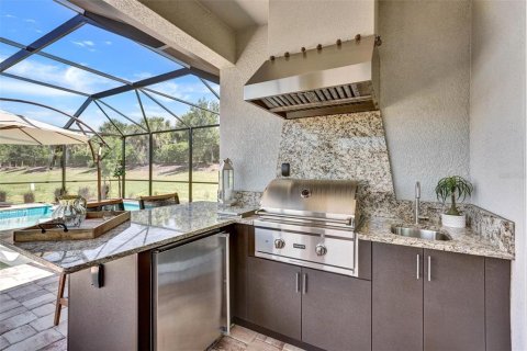 House in Bradenton, Florida 3 bedrooms, 178.37 sq.m. № 2114939 - photo 24