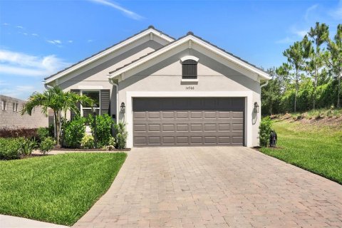 House in Bradenton, Florida 3 bedrooms, 178.37 sq.m. № 2114939