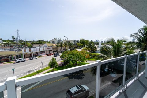 Apartment in Miami Beach, Florida 1 bedroom, 72 sq.m. № 1890293 - photo 9