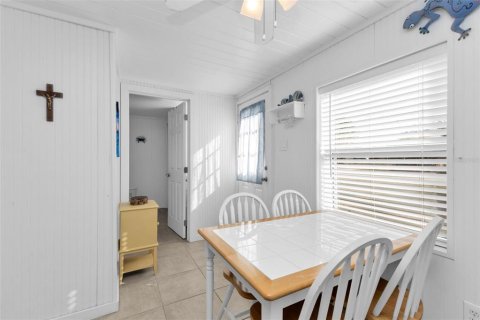 Villa ou maison à vendre à Punta Gorda, Floride: 1 chambre, 72.19 m2 № 2137718 - photo 7
