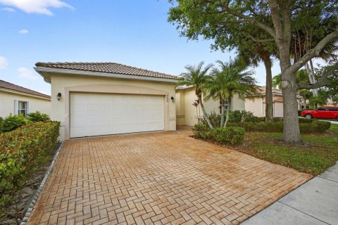 Villa ou maison à vendre à West Palm Beach, Floride: 4 chambres, 196.21 m2 № 2146222 - photo 3