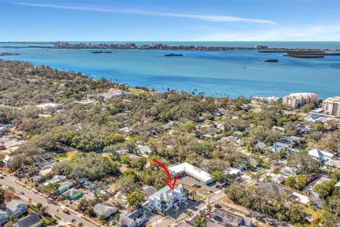 Adosado en alquiler en Dunedin, Florida, 3 dormitorios, 164.44 m2 № 1540974 - foto 2