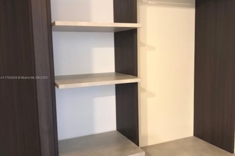 Condominio en venta en Miami, Florida, 2 dormitorios, 107.02 m2 № 2014071 - foto 25