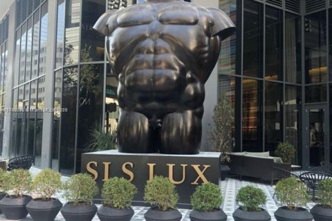 Кондоминиум с 2 спальнями в Майами, Флорида № 2014071