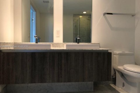 Condominio en venta en Miami, Florida, 2 dormitorios, 107.02 m2 № 2014071 - foto 23