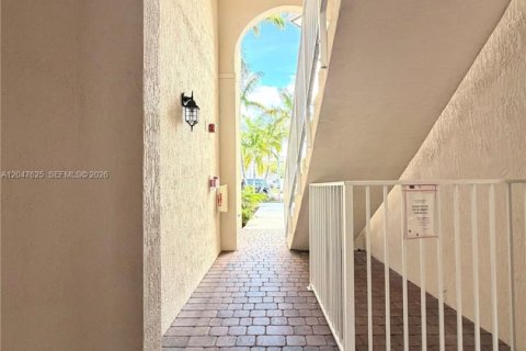 Copropriété à vendre à Doral, Floride: 3 chambres, 121.52 m2 № 2273543 - photo 30