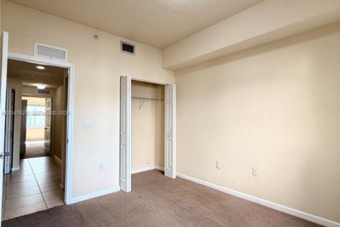 Copropriété à vendre à Doral, Floride: 3 chambres, 121.52 m2 № 2273543 - photo 26
