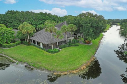 Copropriété à vendre à Wellington, Floride: 3 chambres, 260.13 m2 № 2258148 - photo 6