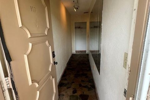 Copropriété à vendre à Saint Petersburg, Floride: 1 chambre, 73.39 m2 № 2399309 - photo 4