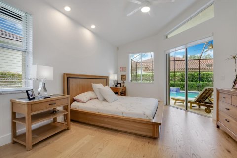 House in Weston, Florida 5 bedrooms, 228.08 sq.m. № 2060728 - photo 19