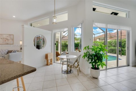 House in Weston, Florida 5 bedrooms, 228.08 sq.m. № 2060728 - photo 18