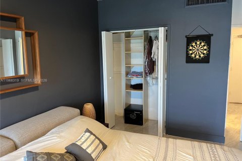 Copropriété à louer à Miami, Floride: 1 chambre, 77.2 m2 № 2029529 - photo 12