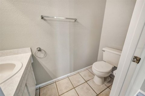 House in Brandon, Florida 3 bedrooms, 212.28 sq.m. № 2152113 - photo 12