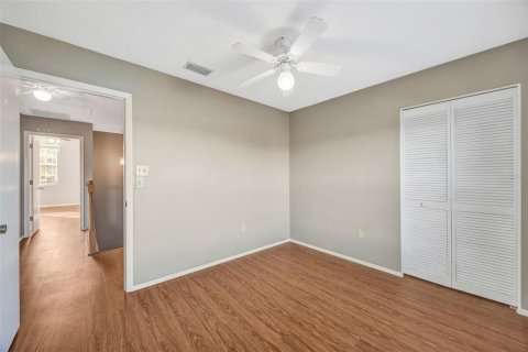 House in Brandon, Florida 3 bedrooms, 212.28 sq.m. № 2152113 - photo 21