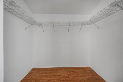 House in Brandon, Florida 3 bedrooms, 212.28 sq.m. № 2152113 - photo 17