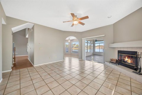 House in Brandon, Florida 3 bedrooms, 212.28 sq.m. № 2152113 - photo 11