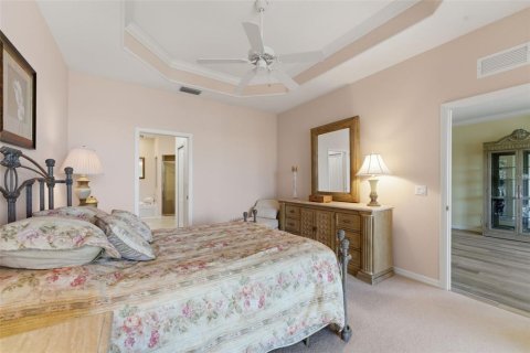 Villa ou maison à vendre à North Port, Floride: 2 chambres, 153.94 m2 № 2313346 - photo 14