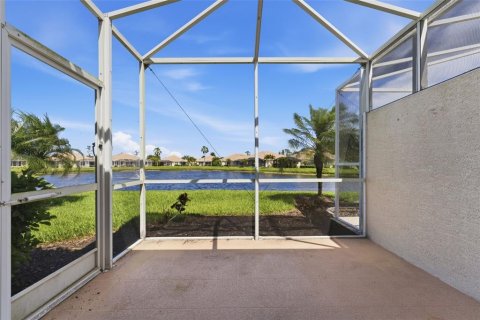 Villa ou maison à vendre à North Port, Floride: 2 chambres, 153.94 m2 № 2313346 - photo 22