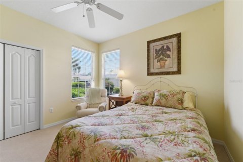 Villa ou maison à vendre à North Port, Floride: 2 chambres, 153.94 m2 № 2313346 - photo 18