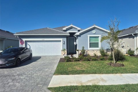 House in Englewood, Florida 4 bedrooms, 188.31 sq.m. № 2119876