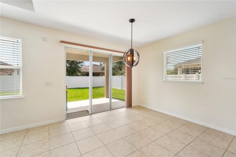 Casa en alquiler en Wesley Chapel, Florida, 4 dormitorios, 303.42 m2 № 1903016 - foto 8