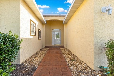Casa en venta en Ocala, Florida, 3 dormitorios, 188.78 m2 № 1909583 - foto 5