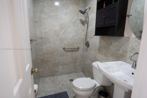 Купить виллу или дом в Майами, Флорида 3 спальни, 151.62м2, № 1678934 - фото 20