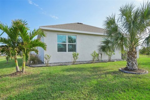 House in Punta Gorda, Florida 4 bedrooms, 169.83 sq.m. № 1774677 - photo 30