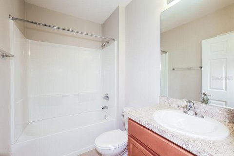 Casa en alquiler en Cape Coral, Florida, 3 dormitorios, 156.45 m2 № 1893755 - foto 15