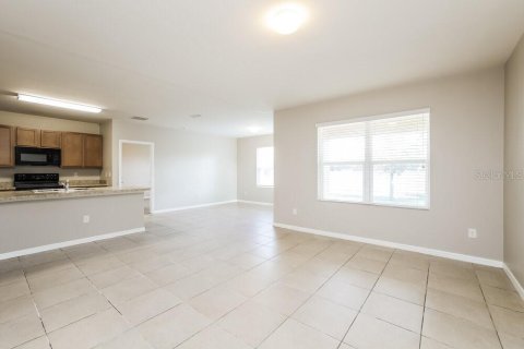 Casa en alquiler en Cape Coral, Florida, 3 dormitorios, 156.45 m2 № 1893755 - foto 6