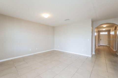 Casa en alquiler en Cape Coral, Florida, 3 dormitorios, 156.45 m2 № 1893755 - foto 5