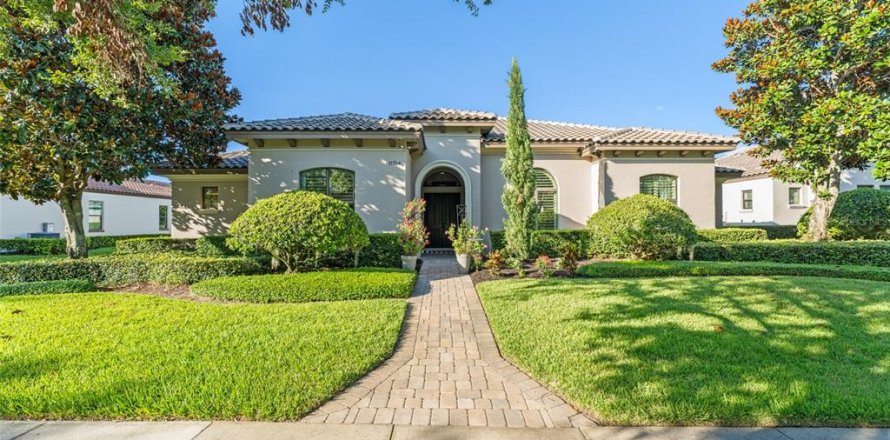 House in Windermere, Florida 4 bedrooms, 283.26 sq.m. № 1803401
