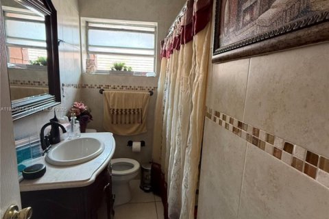 Купить кондоминиум в Хайалиа, Флорида 2 спальни, 87.33м2, № 1932246 - фото 14