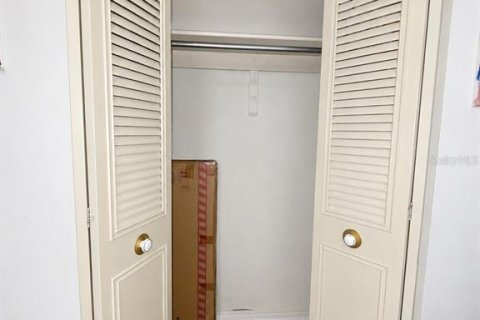 Copropriété à louer à Seminole, Floride: 2 chambres, 81.2 m2 № 2320831 - photo 10