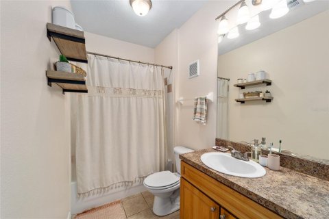 Купить кондоминиум в Гейнсвилл, Флорида 3 комнаты, 123.56м2, № 1657501 - фото 16
