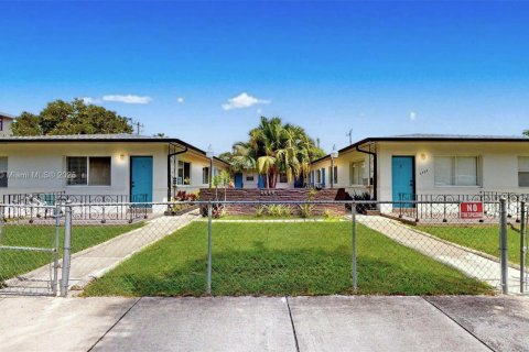 Studio à Miami, Floride № 2014191