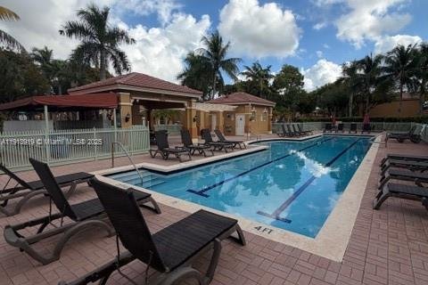 Touwnhouse à louer à Miami Lakes, Floride: 3 chambres, 134.71 m2 № 1975855 - photo 22