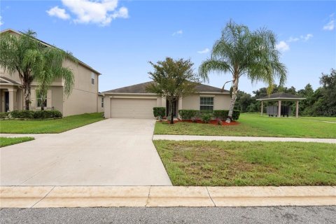 Casa en venta en Dover, Florida, 4 dormitorios, 178.19 m2 № 2410149 - foto 2