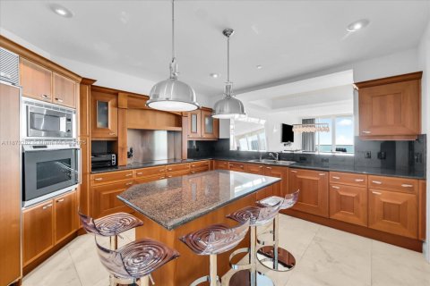 Condominio en venta en Aventura, Florida, 3 dormitorios, 313.45 m2 № 1980043 - foto 7