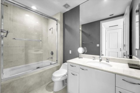 Condominio en venta en Aventura, Florida, 3 dormitorios, 313.45 m2 № 1980043 - foto 27