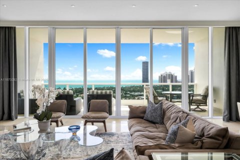 Condominio en venta en Aventura, Florida, 3 dormitorios, 313.45 m2 № 1980043 - foto 3