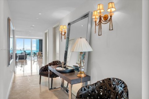 Condominio en venta en Aventura, Florida, 3 dormitorios, 313.45 m2 № 1980043 - foto 10