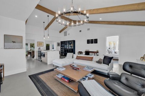 Купить виллу или дом в Майами, Флорида 3 спальни, 176.14м2, № 1954014 - фото 9