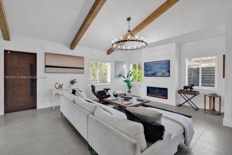 Купить виллу или дом в Майами, Флорида 3 спальни, 176.14м2, № 1954014 - фото 7