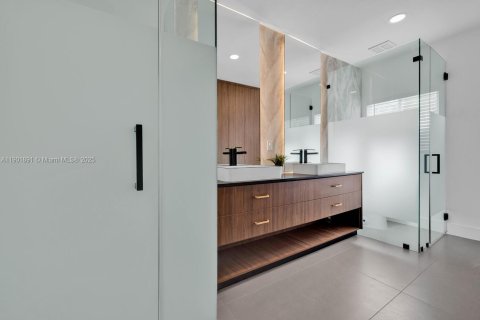 Villa ou maison à vendre à Miami, Floride: 3 chambres, 176.14 m2 № 1954014 - photo 20