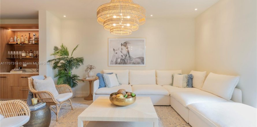 Condo à Miami, Floride, 3 chambres № 1811787